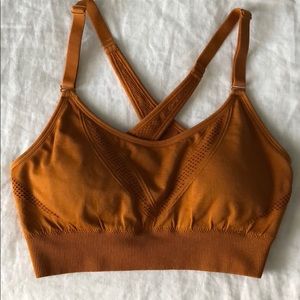 Target Crossback Adjust Sports Bra